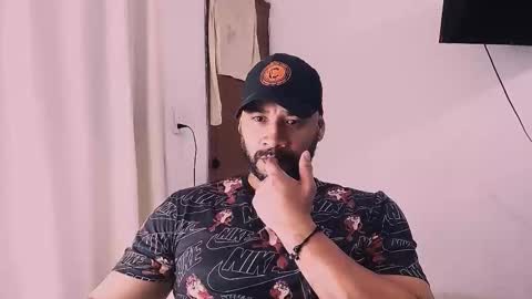 Snapshot of cloverblack18 chatting on 14, 1, 2026 erick online show from 14, 1, 2026