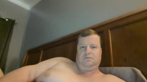 Snapshot of cmachen chatting on 8, 3, 2025 cmachen online show from 8, 3, 2025