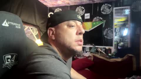 Snapshot of cock_n_creamz_n_wet_dreamz chatting on 2, 12, 2024 COCK N CREAMZ WET DREAMZ online show from 2, 12, 2024