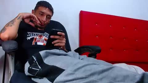 Snapshot of coco1269hard chatting on 22, 12, 2025 Joker Big dick online show from 22, 12, 2025