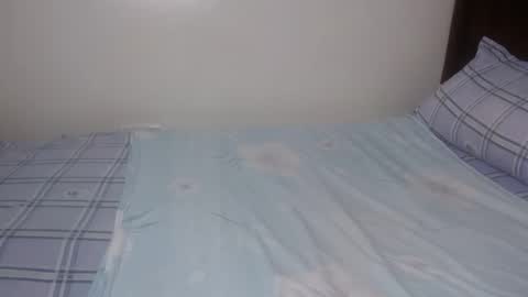 Snapshot of cocoa_devine chatting on 12, 4, 2026 cocoa_devine online show from 12, 4, 2026