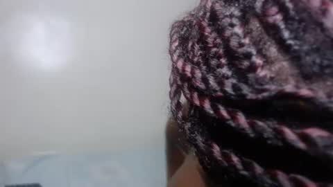Snapshot of cocoa_devine chatting on 23, 6, 2026 cocoa_devine online show from 23, 6, 2026