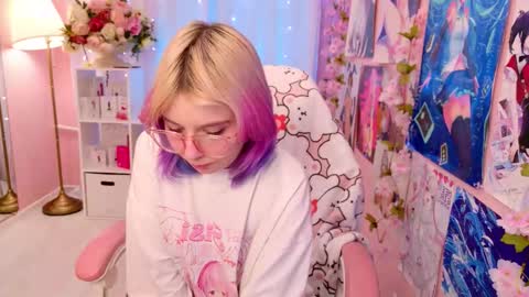 Mia online show from 21, 11, 2025