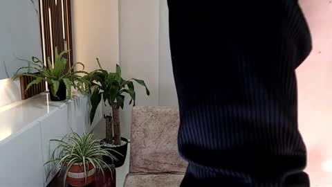 Snapshot of coddy_doll chatting on 17, 12, 2025 Coddy online show from 17, 12, 2025