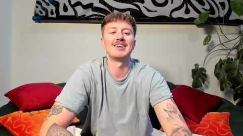 Snapshot of codygunzxxx2 chatting on 16, 5, 2026 Cody and Emeraldboy online show from 16, 5, 2026