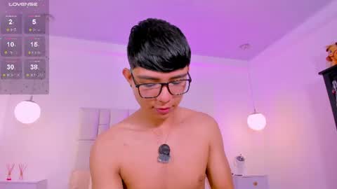 Snapshot of codytwink_ chatting on 18, 6, 2026 Cody online show from 18, 6, 2026