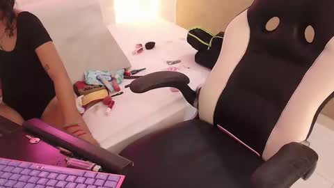 Snapshot of coffe_eyes chatting on 31, 10, 2025 coffe_eyes online show from 31, 10, 2025