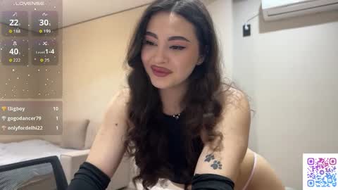Snapshot of coffee_wihtout_milk chatting on 22, 5, 2026 Yumi online show from 22, 5, 2026