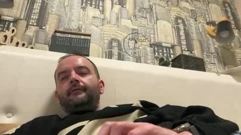 colambus83 online show from 11, 3, 2026