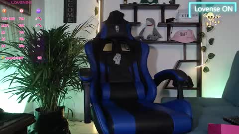 Snapshot of colby_scott chatting on 31, 10, 2025 Colby Scott online show from 31, 10, 2025