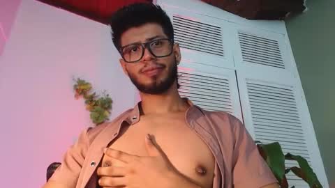 Snapshot of colby_smit chatting on 5, 11, 2025 Colby online show from 5, 11, 2025