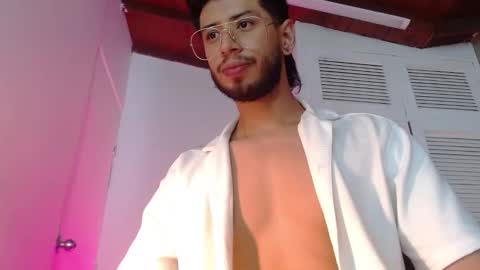 Snapshot of colby_smit chatting on 21, 11, 2025 Colby online show from 21, 11, 2025