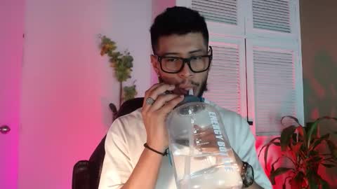 Snapshot of colby_smit chatting on 3, 12, 2025 Colby online show from 3, 12, 2025