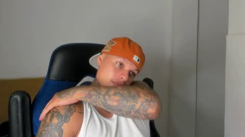 Snapshot of colin_prince2 chatting on 19, 12, 2024 COLIN online show from 19, 12, 2024