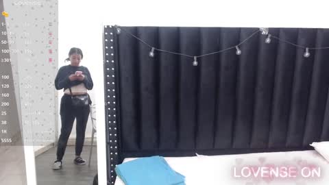  GRETCHEN  online show from 10, 1, 2025