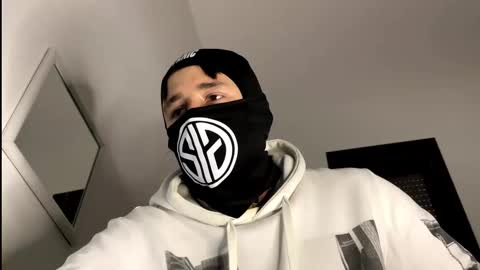 colombianboy20cm online show from 6, 3, 2026