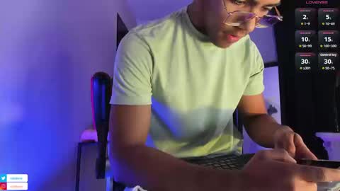 Snapshot of colstorw_ chatting on 10, 9, 2025 colstorw_ online show from 10, 9, 2025