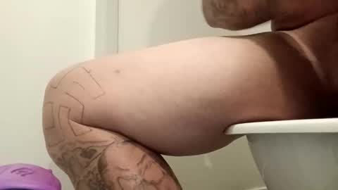 comegetme19 online show from 18, 10, 2025
