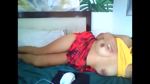 Snapshot of comeherebaby22 chatting on 15, 9, 2025 Your Forever Baby online show from 15, 9, 2025