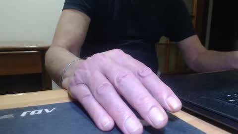 comemivuoi2 online show from 12, 4, 2026