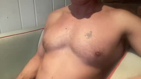 Snapshot of comfides1 chatting on 16, 2, 2025 comfides1 online show from 16, 2, 2025