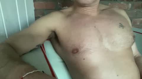 Snapshot of comfides1 chatting on 8, 3, 2025 comfides1 online show from 8, 3, 2025