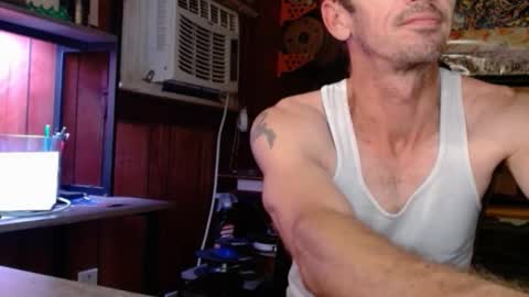 Nelson or ComicKing and sometime Peachy143 online show from 14, 10, 2025