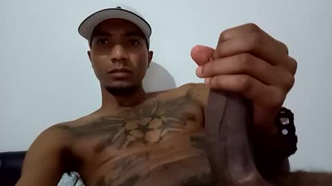 Snapshot of comoseria1927realg4life chatting on 5, 12, 2025 comoseria1927realg4life online show from 5, 12, 2025