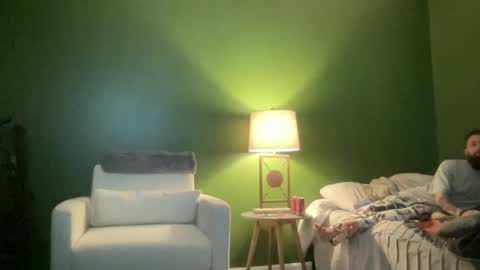 Snapshot of concentralized chatting on 24, 11, 2025 Matt online show from 24, 11, 2025