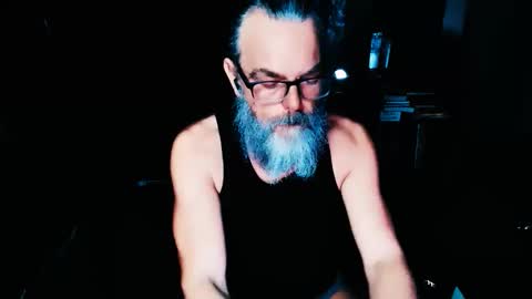 Snapshot of concreteshaman chatting on 22, 12, 2025 TOUCHSHAMAN online show from 22, 12, 2025