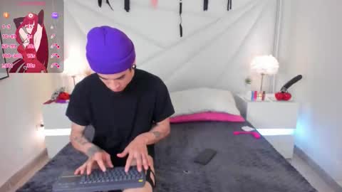 Snapshot of conjuring_ chatting on 16, 11, 2025 conjuring_ online show from 16, 11, 2025