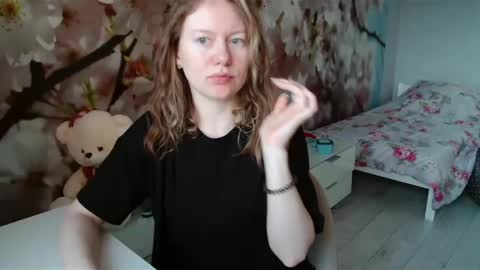 Snapshot of connie_daw chatting on 8, 1, 2025 Connie Daw online show from 8, 1, 2025