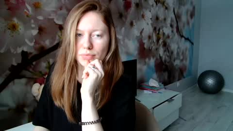 Snapshot of connie_daw chatting on 19, 1, 2025 Connie Daw online show from 19, 1, 2025