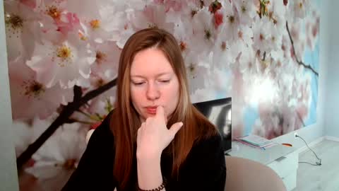 Snapshot of connie_daw chatting on 22, 1, 2025 Connie Daw online show from 22, 1, 2025