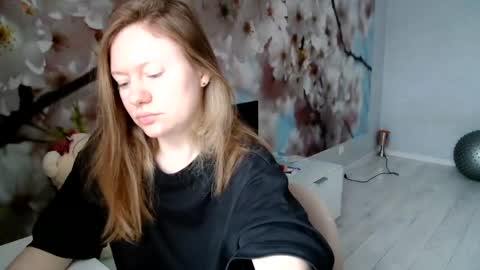 Snapshot of connie_daw chatting on 27, 1, 2025 Connie Daw online show from 27, 1, 2025