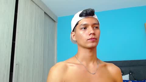 Snapshot of connor_garrett chatting on 31, 1, 2025 Connor online show from 31, 1, 2025