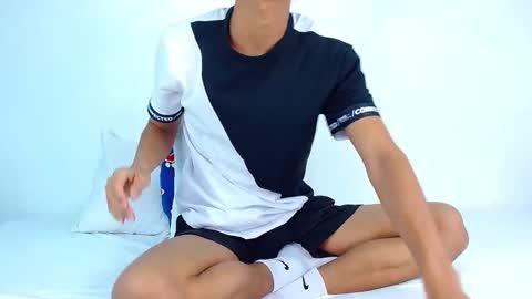 Snapshot of connor_garrett chatting on 12, 9, 2025 Connor online show from 12, 9, 2025