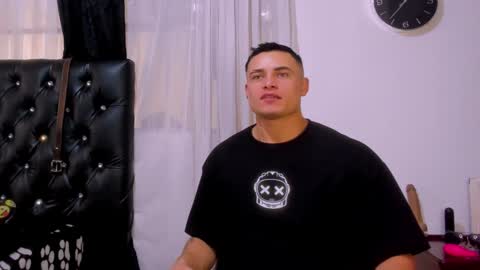 Snapshot of connorsmith_26 chatting on 20, 12, 2024 Connor Smith online show from 20, 12, 2024