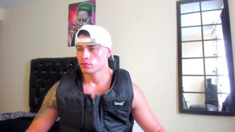 Snapshot of connorsmith_26 chatting on 2, 1, 2025 Connor Smith online show from 2, 1, 2025