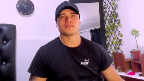Snapshot of connorsmith_26 chatting on 20, 1, 2025 Connor Smith online show from 20, 1, 2025