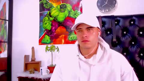 Snapshot of connorsmith_26 chatting on 28, 2, 2025 Connor Smith online show from 28, 2, 2025