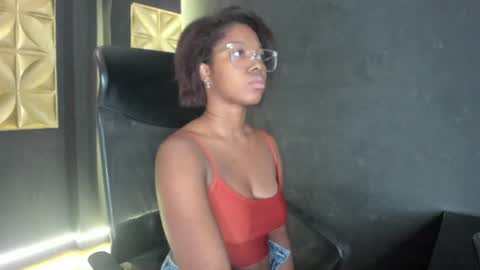 Snapshot of connywellss chatting on 30, 6, 2026 Nilo Solem online show from 30, 6, 2026