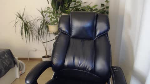 Snapshot of conor_and_chester chatting on 19, 10, 2025 Conor and Chester online show from 19, 10, 2025