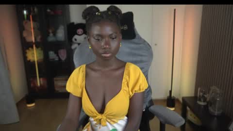 Snapshot of conymegan chatting on 25, 5, 2026 Carola independent model online show from 25, 5, 2026