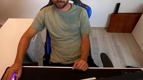 Snapshot of cookie4018 chatting on 12, 9, 2025 cookie4018 online show from 12, 9, 2025