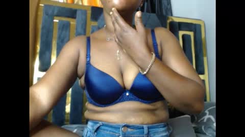 Snapshot of cookiexjuice chatting on 18, 10, 2025 cookiexjuice online show from 18, 10, 2025