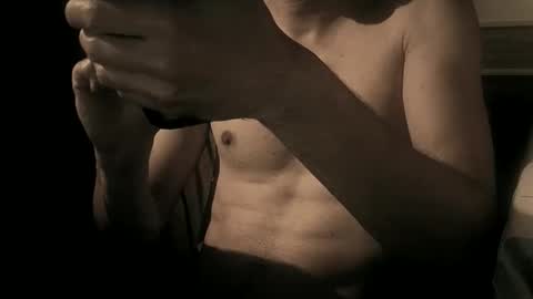 Snapshot of coolmementox chatting on 18, 12, 2025 ChoveEnArrakis online show from 18, 12, 2025