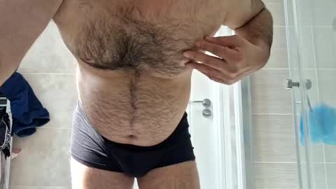 Snapshot of coolube1 chatting on 9, 5, 2026 coolube1 online show from 9, 5, 2026