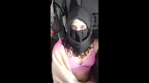 Cootie pinklips online show from 15, 12, 2025