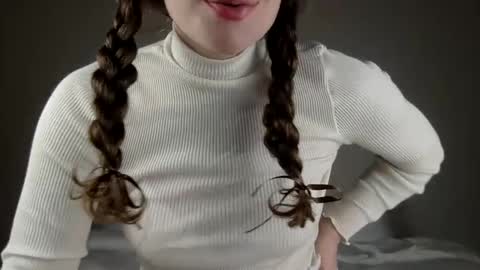 Snapshot of copperpearl chatting on 2, 12, 2024 CopperPearl online show from 2, 12, 2024